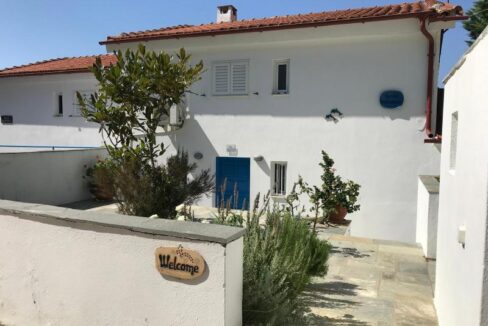 WhatsApp Image 2025-12-10 at 10.26.16_735383fe