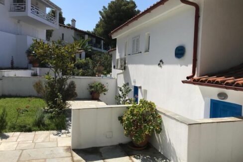 WhatsApp Image 2025-12-10 at 10.26.16_980d1994